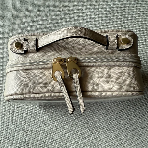 Calpak Beige Clear Cosmetic Case with Gold Hardware and Top Handle - Picture 2 of 13